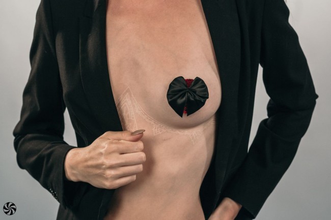 Красные пэстисы Blaze с черными бантиками Красные пэстисы Blaze с черными бантиками