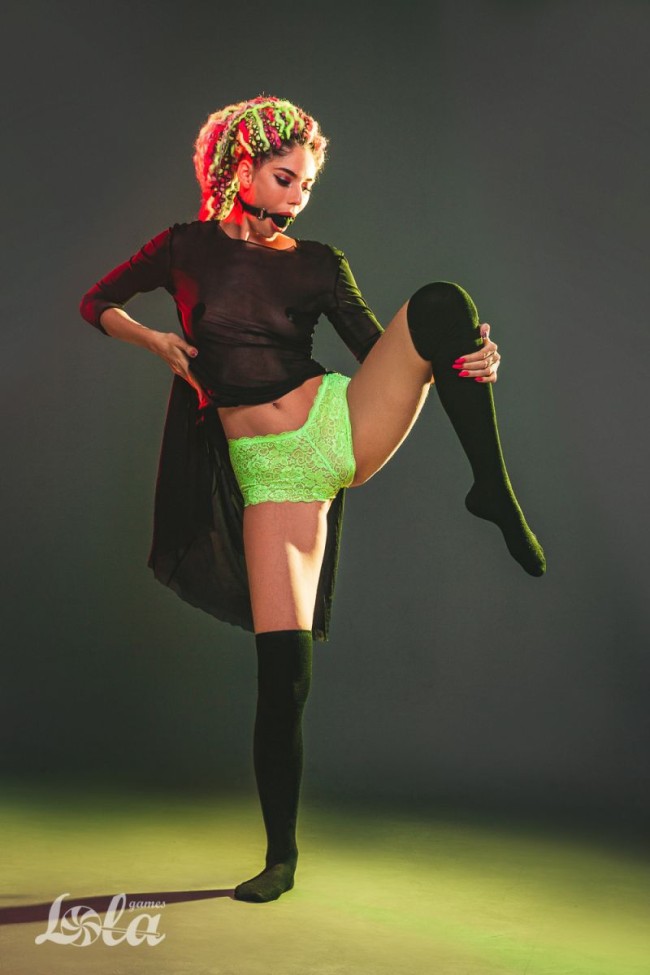 Черный кляп-шарик Charmer S Черный кляп-шарик Charmer S