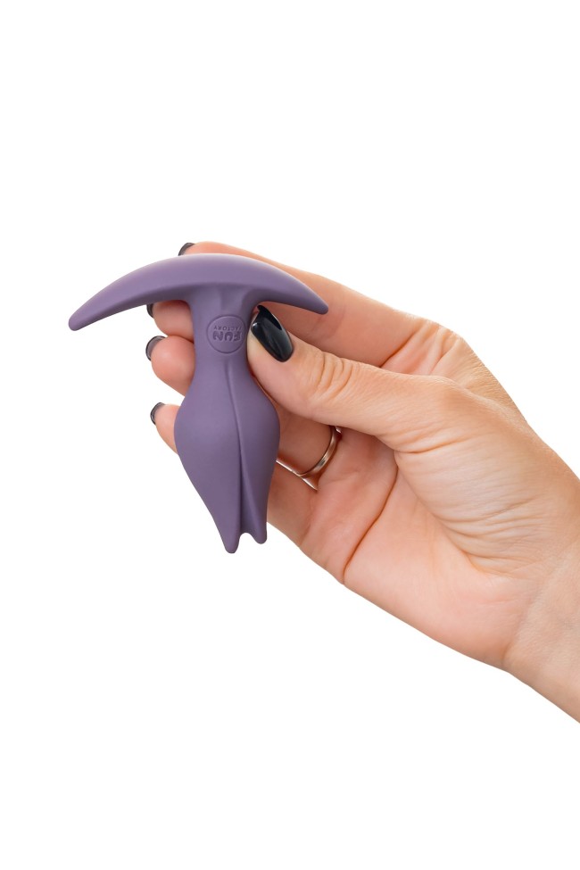 Фиоелетовый анальный стимулятор Bootie Fem - 8,5 см. Фиоелетовый анальный стимулятор Bootie Fem - 8,5 см.