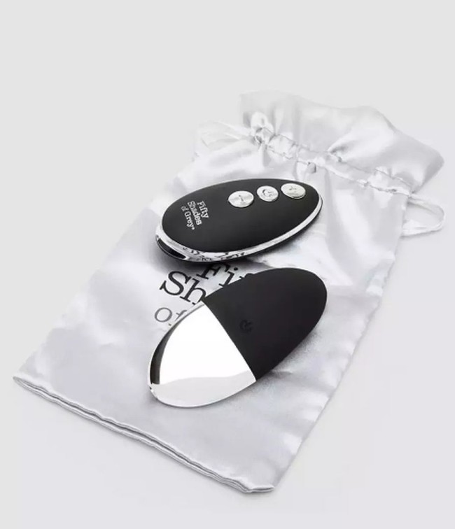 Клиторальный стимулятор с пультом ДУ Relentless Vibrations Remote Knicker Vibrator Клиторальный стимулятор с пультом ДУ Relentless Vibrations Remote Knicker Vibrator