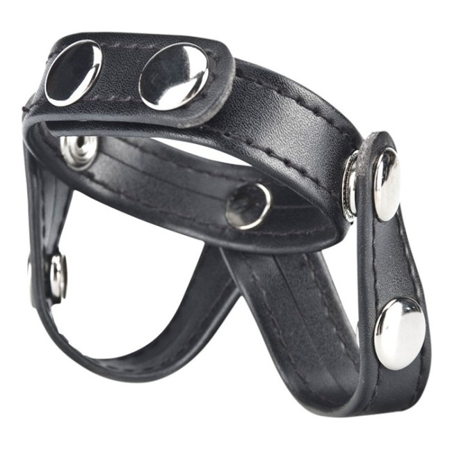 Кольцо на пенис с разделителем мошонки из искусственной кожи на клепках V-STYLE COCK RING Кольцо на пенис с разделителем мошонки из искусственной кожи на клепках V-STYLE COCK RING