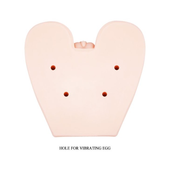 Пышная попка с двумя входами и вибрацией Пышная попка с двумя входами и вибрацией