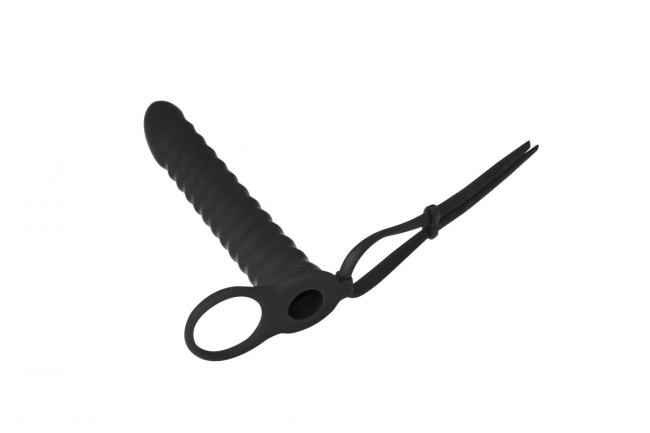 Черная вибронасадка для двойного проникновения Rori - 17 см. Черная вибронасадка для двойного проникновения Rori - 17 см.