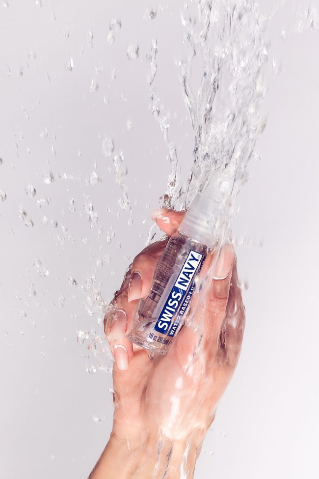 Лубрикант Swiss Navy Water Based Lube на водной основе - 29,5 мл. Лубрикант Swiss Navy Water Based Lube на водной основе - 29,5 мл.