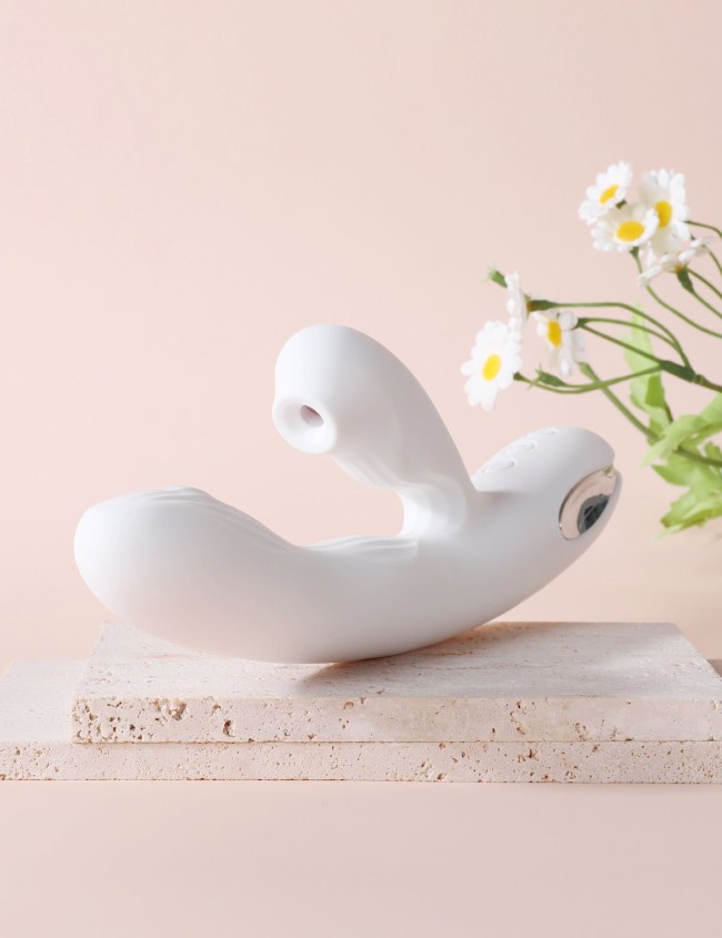 Белый вибратор-кролик Eria с вакуумной стимуляцией, функцией tapping и нагревом - 21,5 см. Белый вибратор-кролик Eria с вакуумной стимуляцией, функцией tapping и нагревом - 21,5 см.