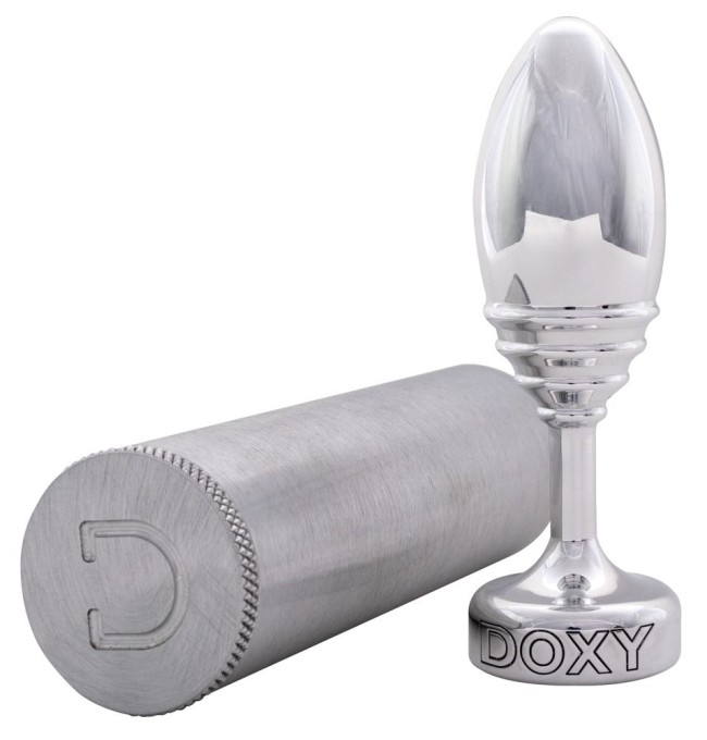 Серебристая анальная втулка Doxy Ribbed Butt Plug - 10,5 см. Серебристая анальная втулка Doxy Ribbed Butt Plug - 10,5 см.
